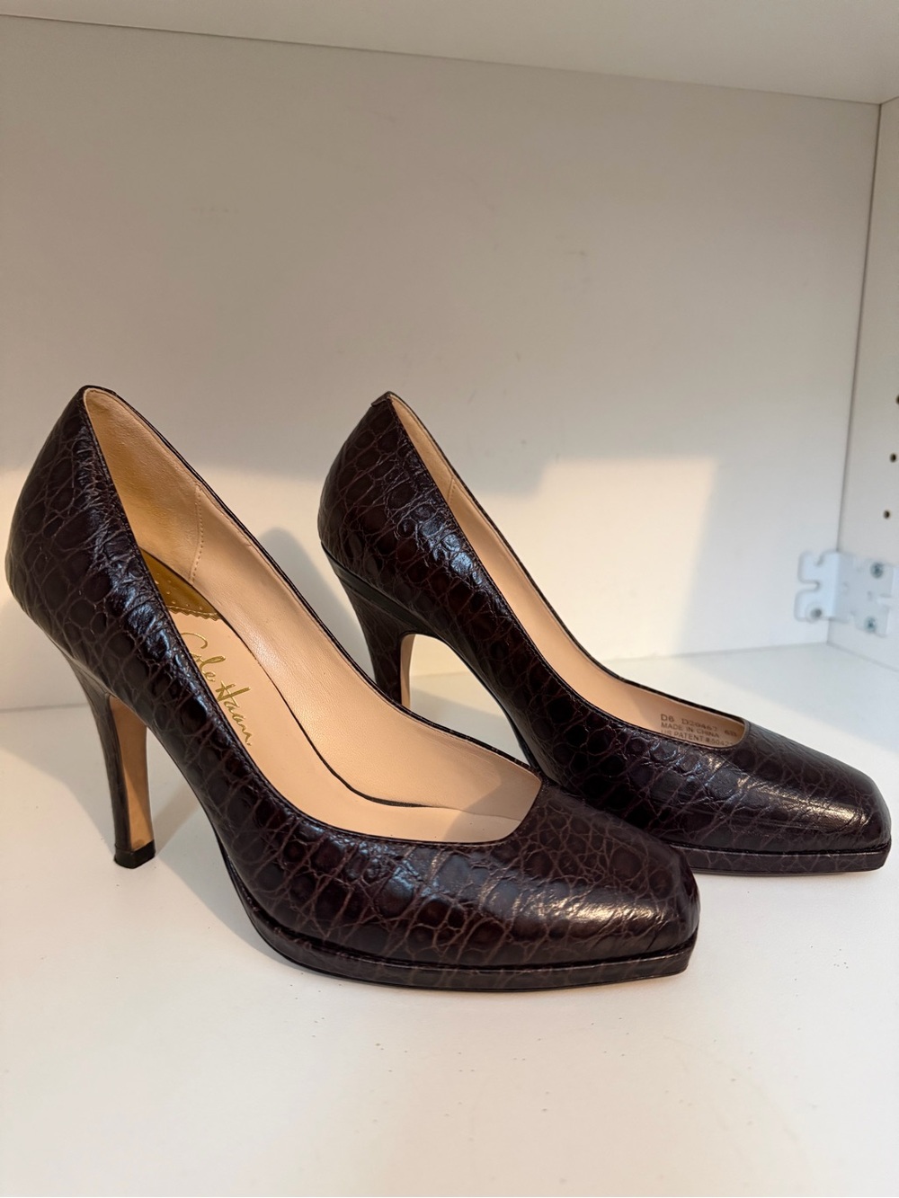 Cole Haan Nike Air Brown Croc Embossed Leather Pumps Heels Size 6